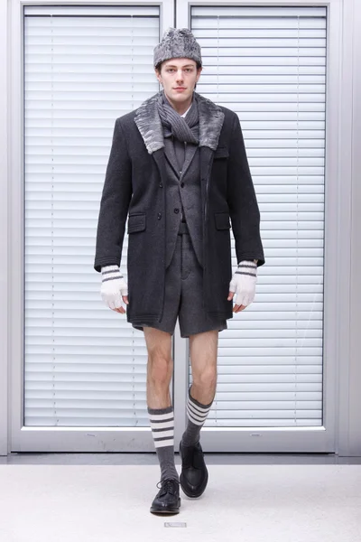 Look 8